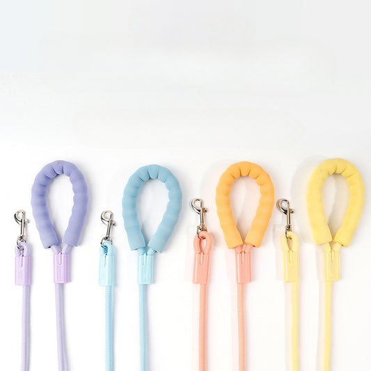 犬用リード ナイロンロープ 丸紐 アウトドア用 散歩用リード ペット用 小中大型犬 牽引ロープ 太め 安全 耐久性の高い 軽量 摩耗に強い 便利 カラフル QYS-N005